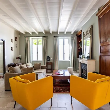 Maison De Charme Avec Piscine Au Coeur De 8 Voyageurs Duras