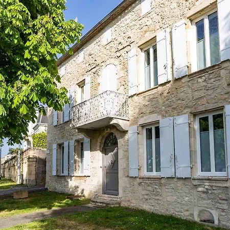 Maison De Charme Avec Piscine Au Coeur De 8 Voyageurs * Duras