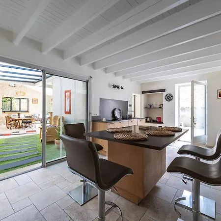 Maison De Charme Avec Piscine Au Coeur De 8 Voyageurs ヴィラ Duras
