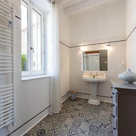Maison De Charme Avec Piscine Au Coeur De 8 Voyageurs ヴィラ Duras